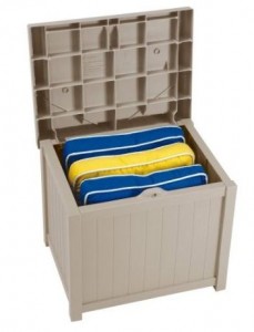 Hot tub storage seat and lid for stowing outdoor accessories.
